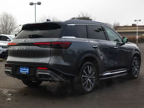 Used 2023 INFINITI QX60 Sensory image 10
