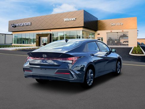 New 2026 Hyundai Elantra Sport FWD image 7