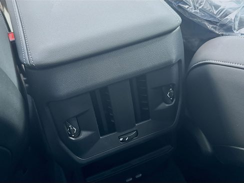 New 2025 BMW X3 xDrive30i w/ Convenience Package image 17