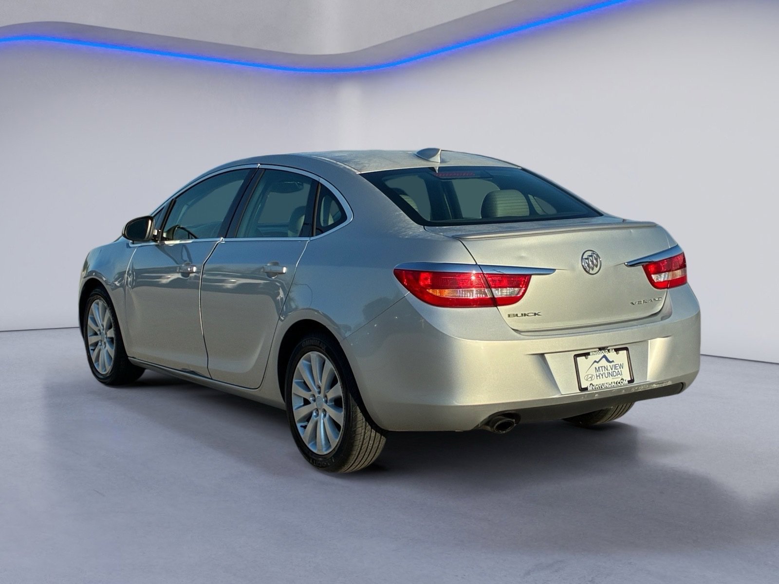 Used 2016 Buick Verano w/ Appearance Package FWD image 6