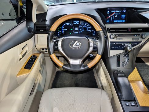 Used 2015 Lexus RX 450h AWD image 3