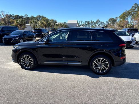 Used 2021 Lincoln Corsair Standard w/ Equipment Group 101A image 31