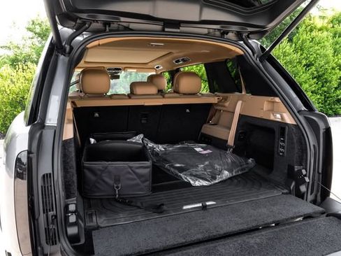 New 2026 Land Rover Range Rover Long Wheelbase SE AWD/4WD image 60
