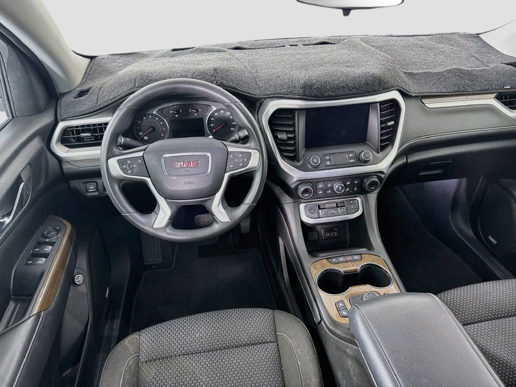 Used 2023 GMC Acadia SLE w/ Driver Convenience Package FWD image 24