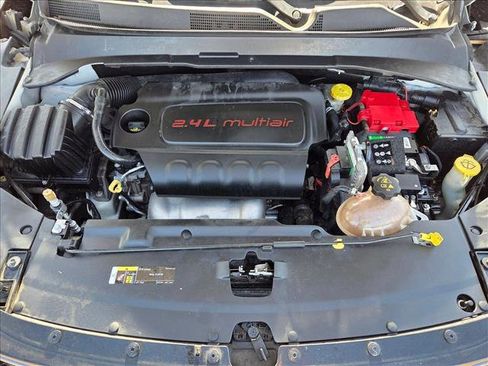 Used 2019 Jeep Compass Trailhawk image 22