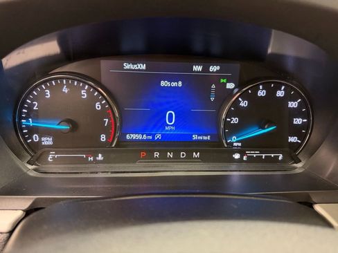 Used 2020 Ford Explorer XLT w/ Equipment Group 202A AWD/4WD image 27