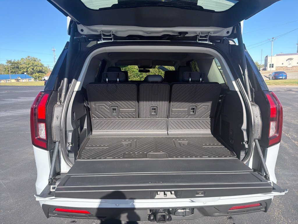 Used 2026 Ford Expedition Active AWD/4WD image 13