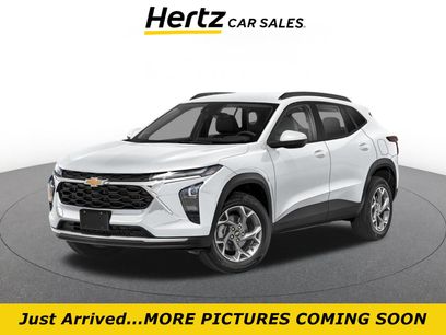 Used 2025 Chevrolet Trax LT