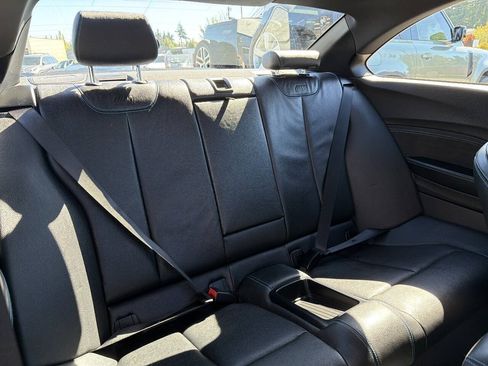 Used 2018 BMW M2 RWD image 29