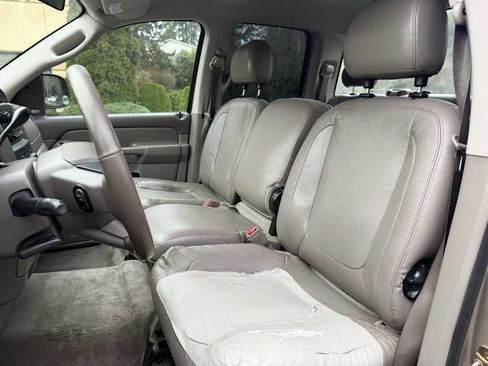 Used 2004 Dodge Ram 1500 Truck SLT w/ Big Horn Quad Cab Value Group image 10