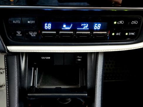 Used 2018 Toyota Corolla iM w/ All-Weather Mat Package FWD image 30