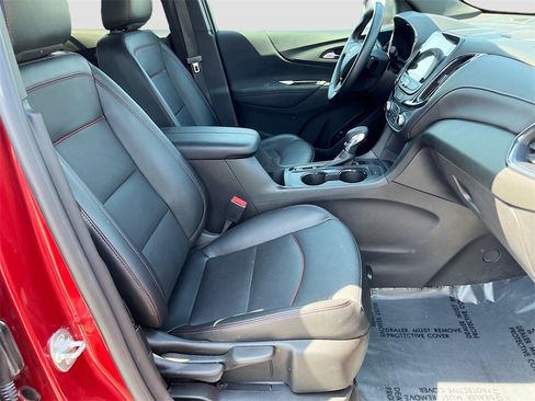 Used 2024 Chevrolet Equinox RS w/ RS Leather Package image 26