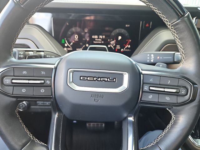 Used 2025 GMC Yukon XL Denali Ultimate AWD/4WD image 14