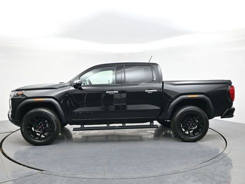 New 2026 GMC Canyon Denali w/ LPO, Denali Black Edition image 3