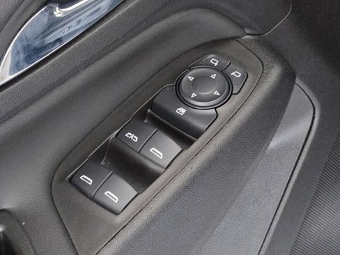 Certified 2024 Chevrolet Equinox LT FWD image 20
