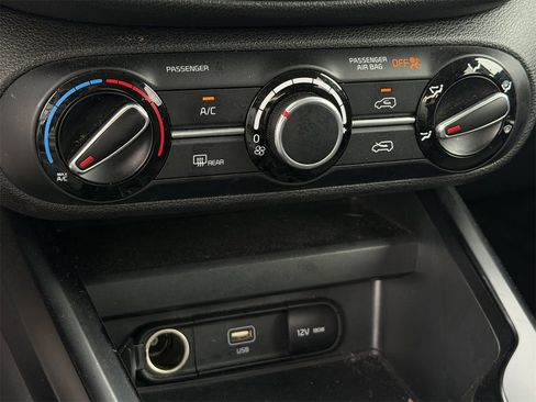 Used 2023 Kia Soul LX w/ Option Group 015 image 19