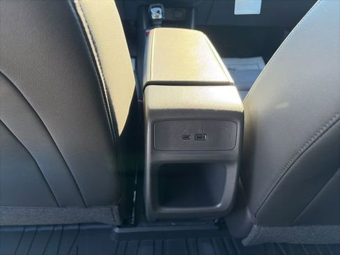 New 2026 Buick Envista Preferred w/ Convenience II Package image 13