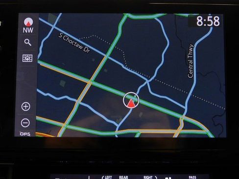 Used 2023 Toyota Sienna XSE image 46