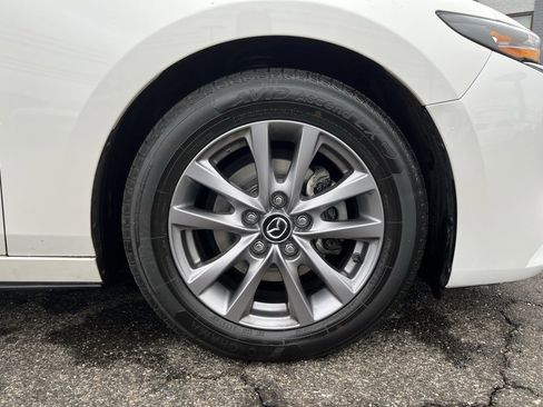 Used 2022 MAZDA MAZDA3 s image 33
