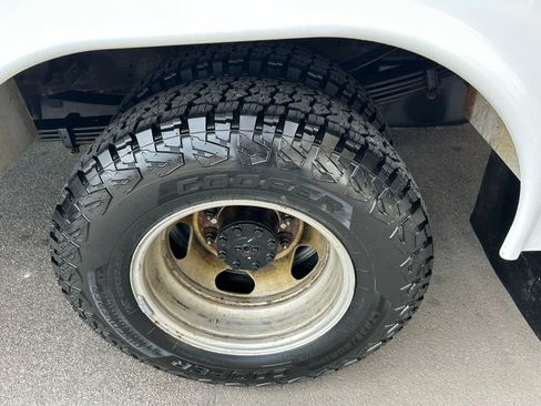 Used 2021 GMC Sierra 3500 4x4 Crew Cab w/ Convenience Package image 31