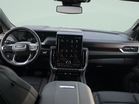 New 2026 GMC Yukon Denali w/ Sun & Power Step Package AWD/4WD image 26
