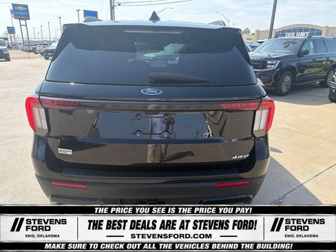 Used 2025 Ford Explorer ST-Line AWD/4WD image 12