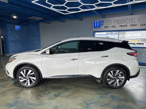 Used 2017 Nissan Murano Platinum image 17