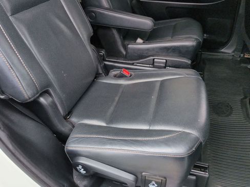 Used 2019 Toyota Highlander Limited image 20