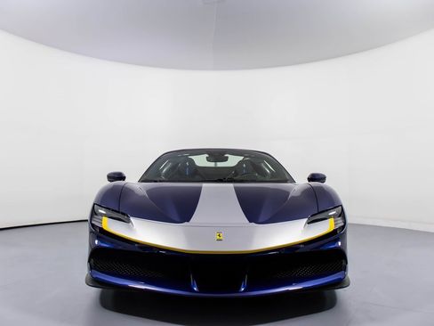 Certified 2022 Ferrari SF90 Spider image 11