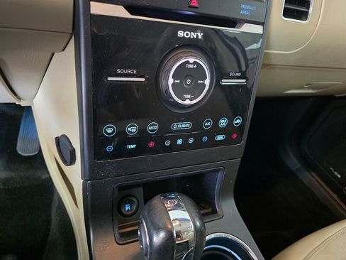 Used 2017 Ford Flex Limited w/ Equipment Group 301A AWD/4WD image 26