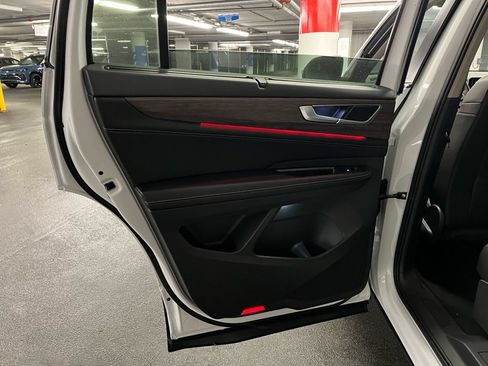New 2026 Volkswagen Atlas SEL AWD/4WD image 22