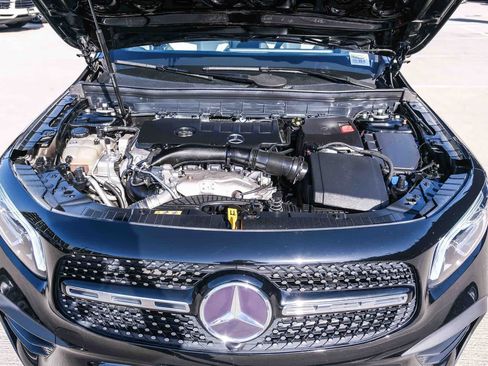 Used 2023 Mercedes-Benz GLB 250 image 30