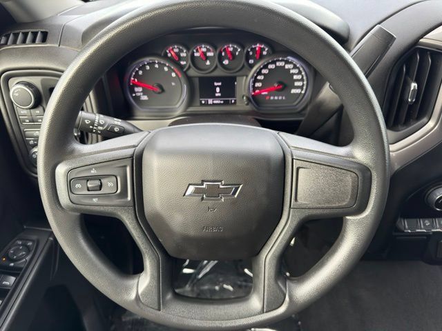 Used 2022 Chevrolet Silverado 1500 Custom Trail Boss AWD/4WD image 23