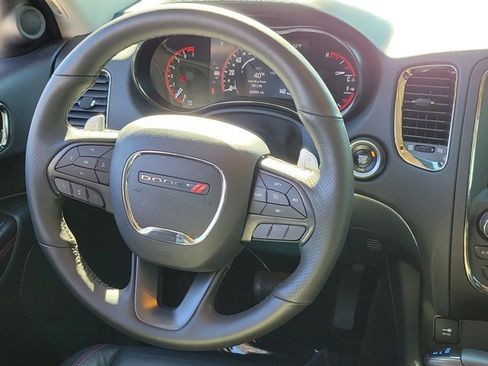 Used 2018 Dodge Durango GT image 19