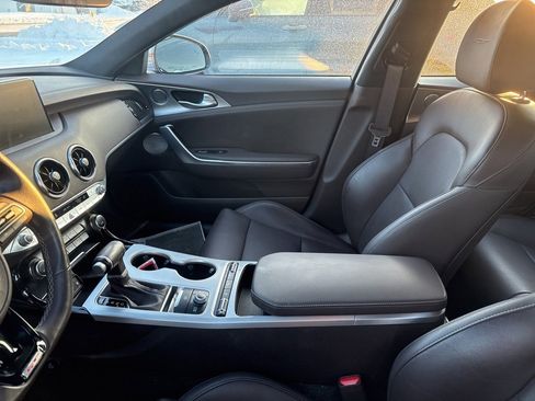 Used 2020 Kia Stinger GT image 19