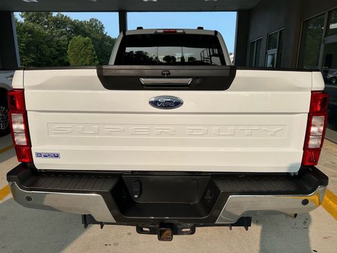Used 2022 Ford F250 Lariat w/ Chrome Package AWD/4WD image 12