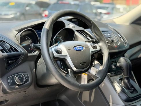 Used 2014 Ford Escape SE FWD image 14