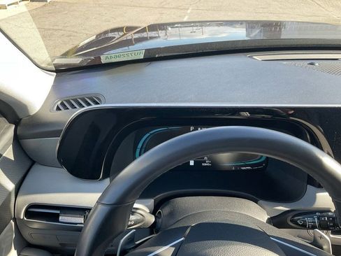 Used 2024 Hyundai Palisade SEL image 25