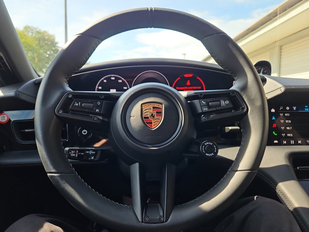 Certified 2026 Porsche Taycan 4S AWD/4WD image 37