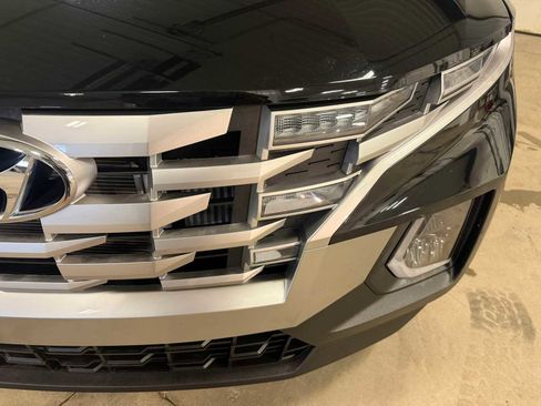 Used 2022 Hyundai Santa Cruz SEL Premium image 5