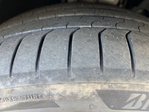 Certified 2025 BMW 760i xDrive w/ Executive Package image 31