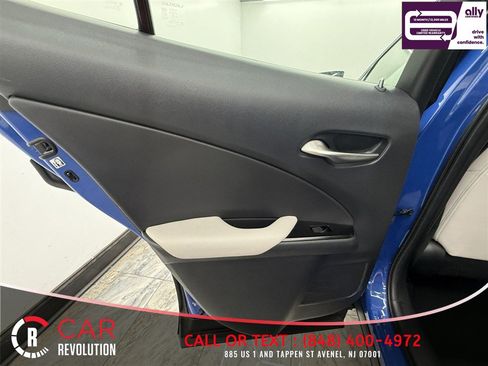 Used 2022 Lexus UX 250h w/ Premium Package AWD/4WD image 33