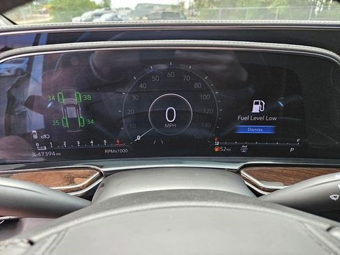 Certified 2023 Cadillac Escalade ESV Sport Platinum w/ LPO, ONYX Package image 28