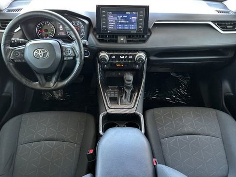 Used 2021 Toyota RAV4 XLE w/ Convenience Package AWD/4WD image 12