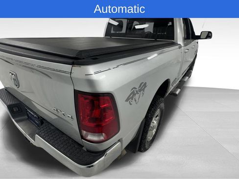 Used 2014 RAM 2500 SLT AWD/4WD image 3