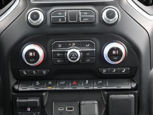 Used 2019 GMC Sierra 1500 AT4 w/ AT4 Preferred Package image 21