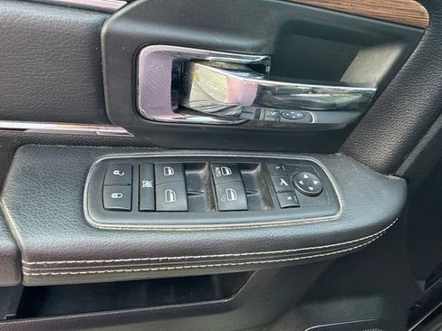 Used 2015 RAM 3500 Laramie AWD/4WD image 16