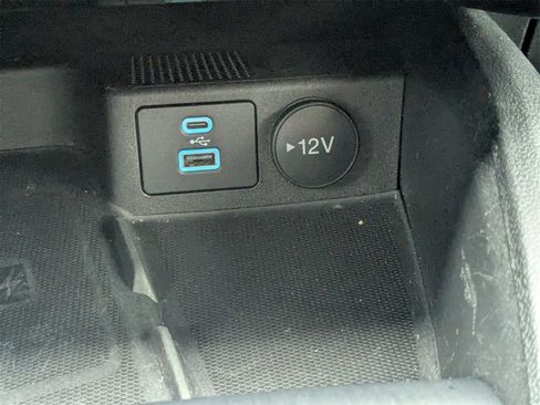 Used 2023 Ford Escape ST-Line Elite image 25