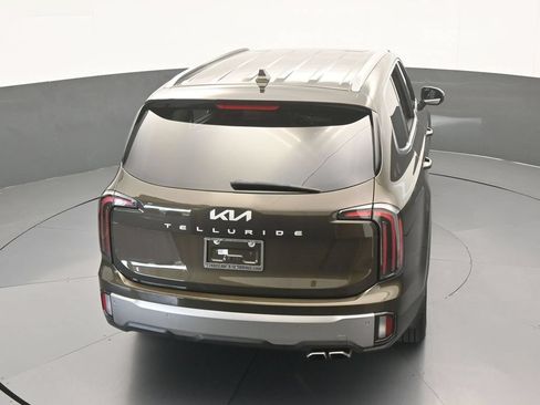 Used 2025 Kia Telluride EX w/ EX Captain's Chair Package FWD image 54