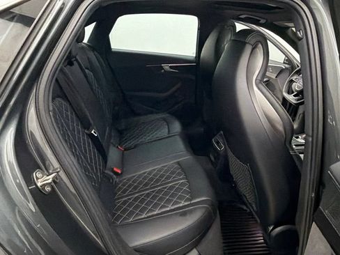 Used 2018 Audi S4 Prestige AWD/4WD image 28